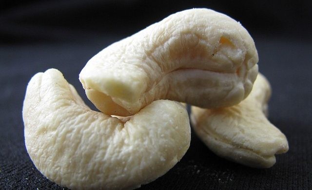 Sơn Thành Cashew Nuts – Best Selling Products